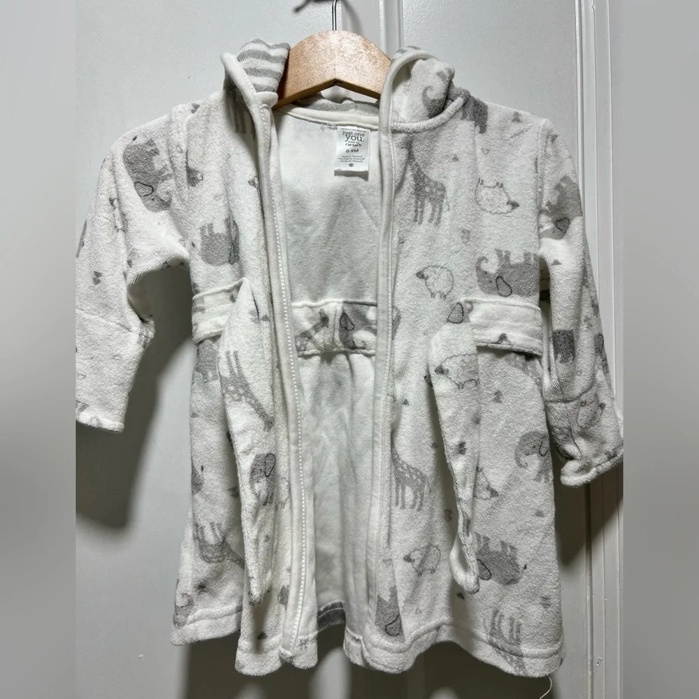 Cárter’s Cotton bathrobe Size 0-9 M